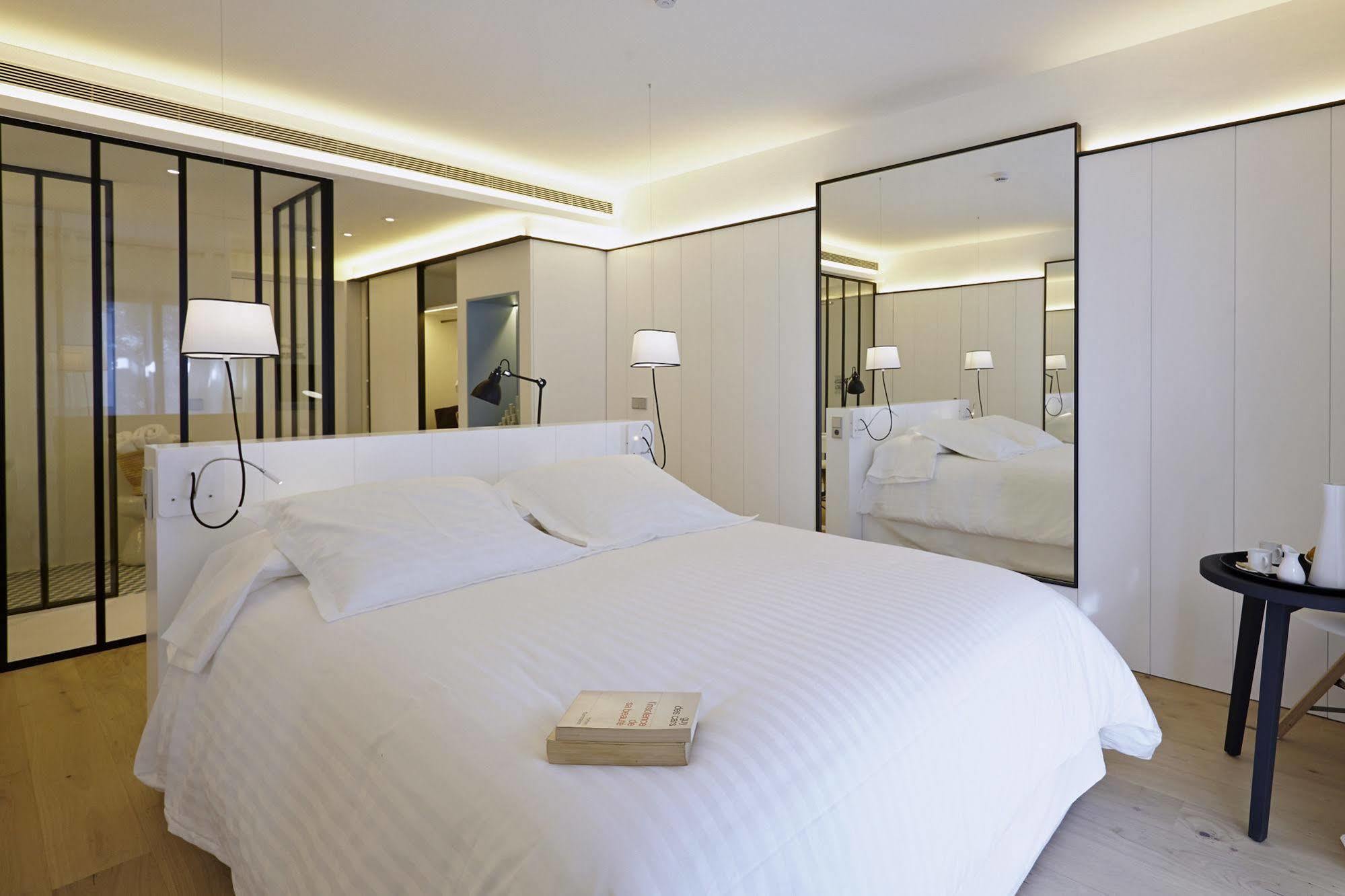 Hotel Mas Lazuli By Fimedhotels Pau Esterno foto